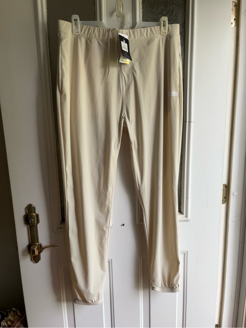 Hurley Block Logo Warp Knit Jogger Pants NWT XL Beige Performance Athletic